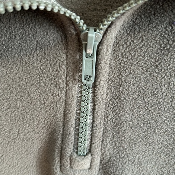 Eddie Bauer quarter zip - Picture 3 of 5